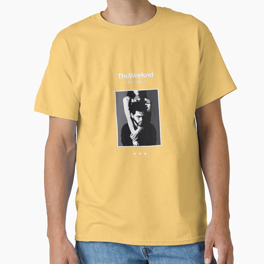 ssrcoclassic_teemens_02ffcf6eda6eb664a1frontproduct_squarex1000-19 ssrcoclassic teemens 02ffcf6eda6eb664a1frontproduct squarex1000 19 - The Weeknd UK Store
