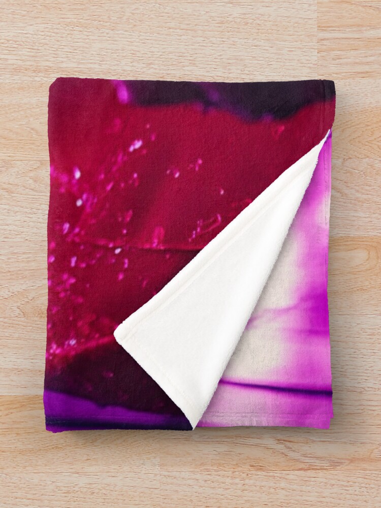 urblanket_medium_foldwide_portraitx1000.1u8 - The Weeknd UK Store