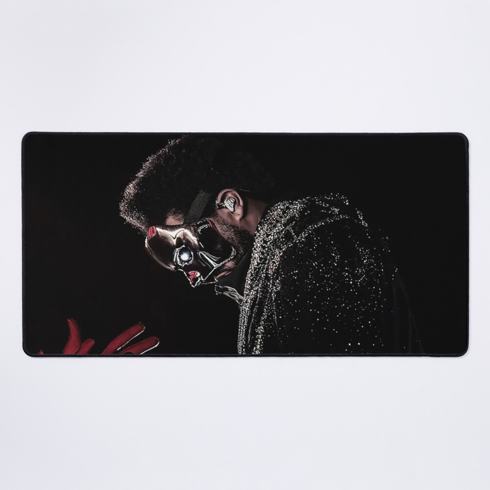 urdesk_mat_flatlaysquare1000x1000-1 urdesk mat flatlaysquare1000x1000 1 - The Weeknd UK Store