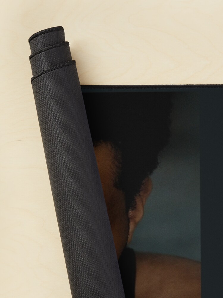 urdesk_mat_rolltall_portrait750x1000-4 urdesk mat rolltall portrait750x1000 4 - The Weeknd UK Store